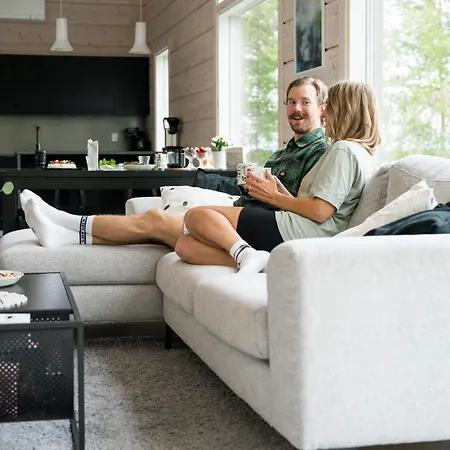 Kuulas * Saaskilahti