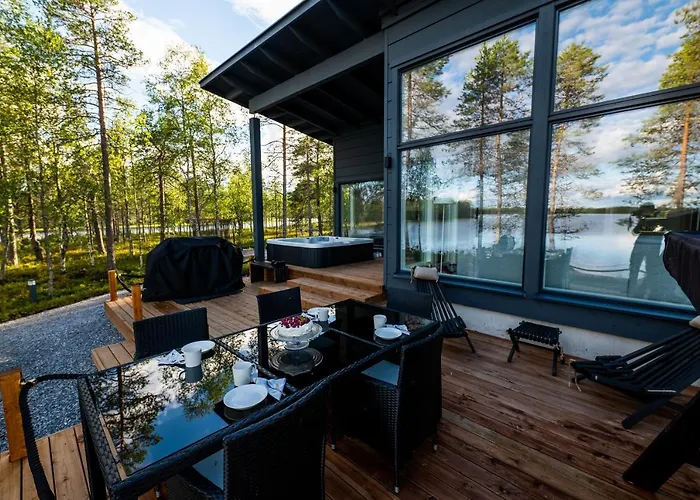 别墅 Kuulas Saaskilahti